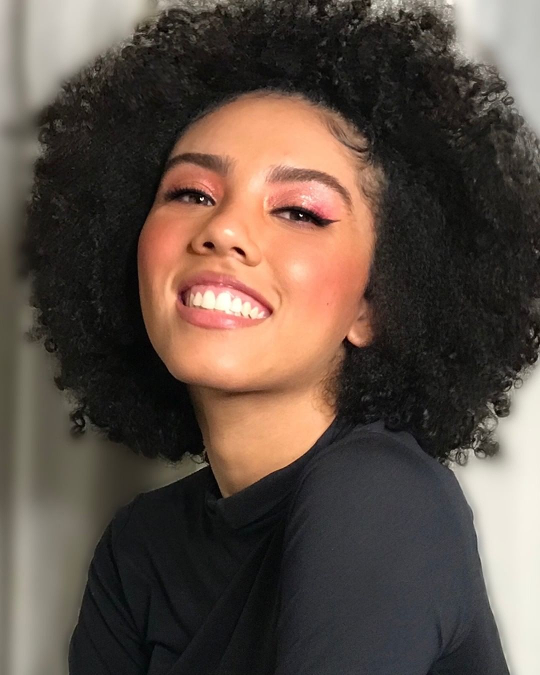 alyneosolinsmakeup_273880977_272080011713803_855631514316146264_n